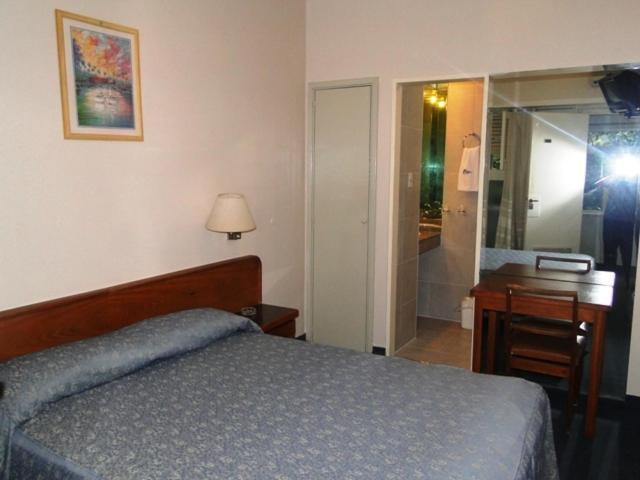 Alfa Hotel Buenos Aires Kamer foto